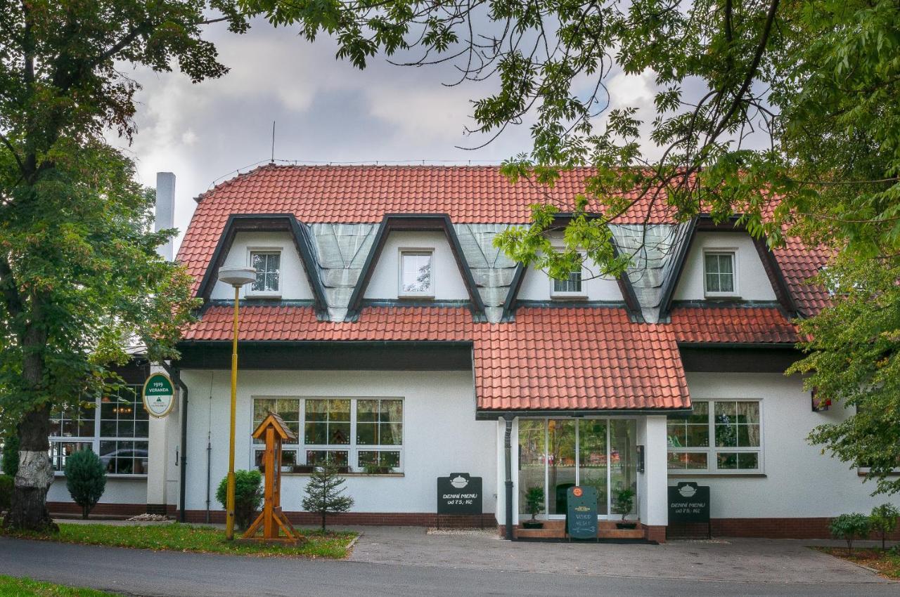 Hotel Na Skalkách Nový Jičín Kültér fotó